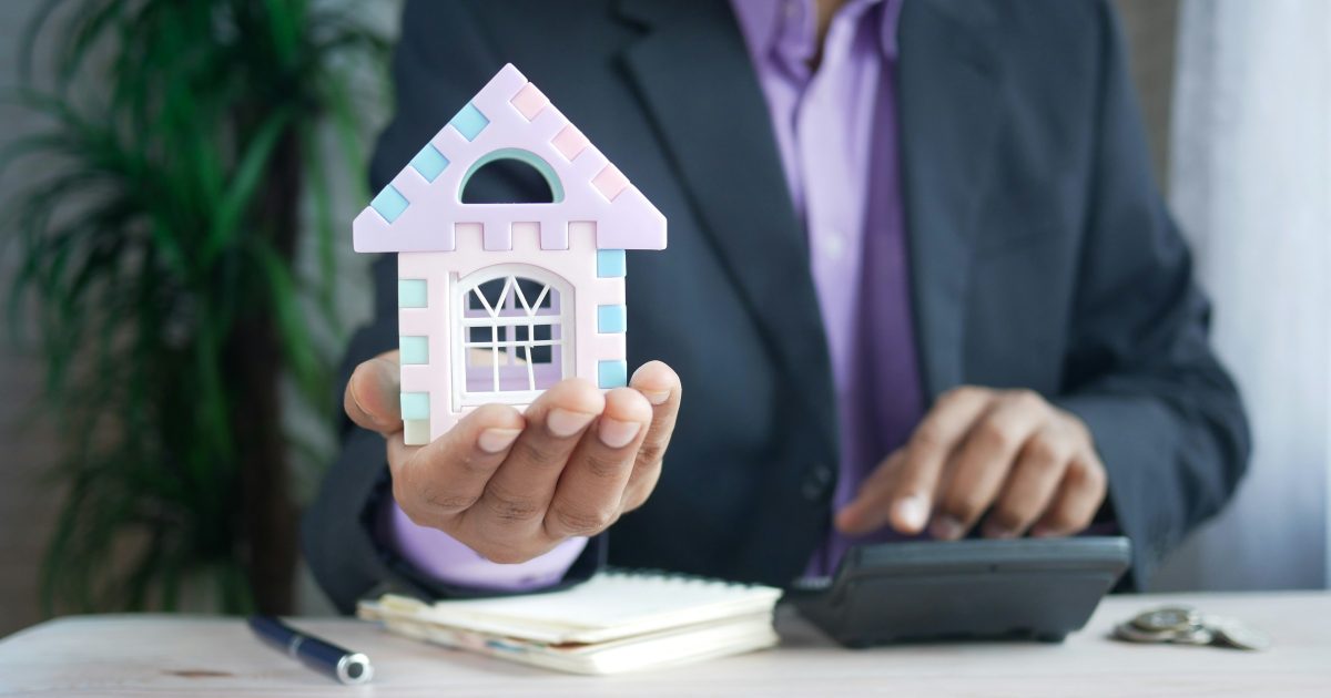 Coût d&rsquo;un crédit immobilier : intérêts, assurance et frais expliqués